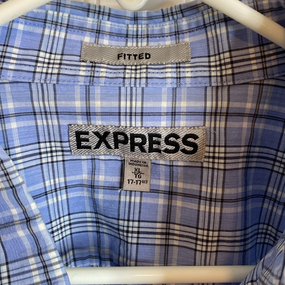 Express Men's Blue Plaid Short Sleeve Shirt size XL 17-17 1/2